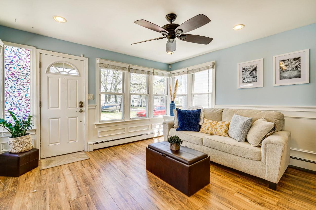 New Jersey Abode - Near Theme Parks, Walk To Beach Keansburg 외부 사진