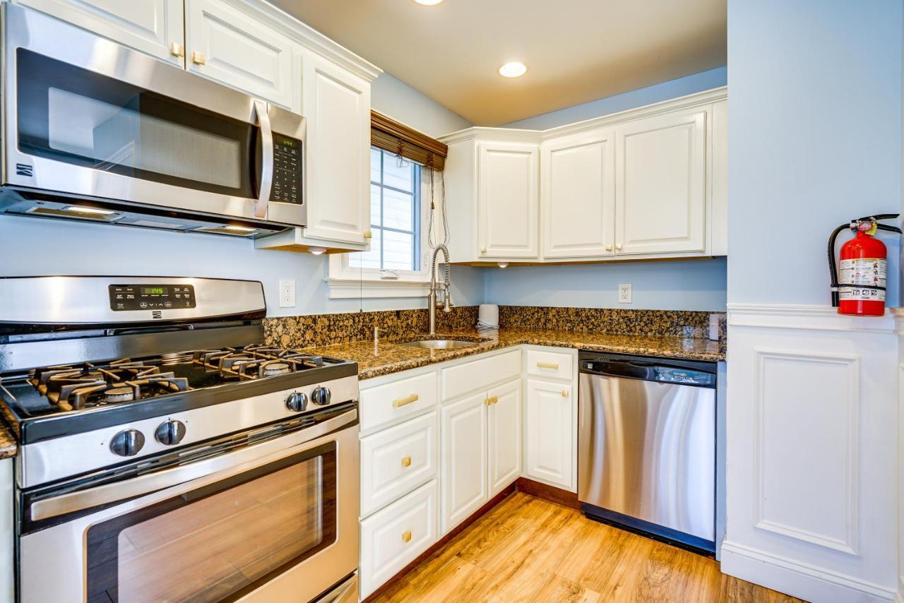 New Jersey Abode - Near Theme Parks, Walk To Beach Keansburg 외부 사진